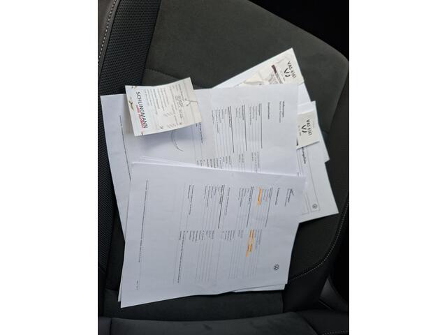 Volkswagen T-Roc 1.5 TSI R-Line Automaat, Carplay, trekhaak, cruise