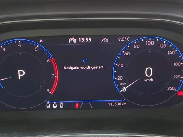 Volkswagen T-Roc 1.5 TSI 150pk DSG Sport / Virtual Cockpit / LED / Navigatie / Camera / Afneembare Trekhaak / 17" LMV