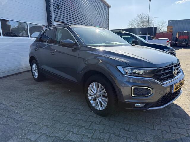 Volkswagen T-Roc 1.5 TSI STYLE