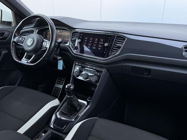 Volkswagen T-Roc 1.0 TSI Sport Carplay/LED/17inch.