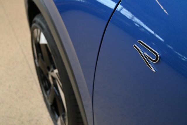 Volkswagen T-Roc 1.5 eTsi 150pk R-Line First Ed. | IQ. Light | 360° | Head-up | 100% (Dealer) onderhouden label