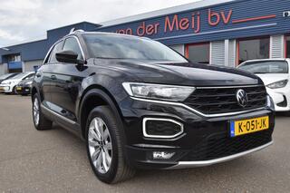 volkswagen-t-roc-1.5-tsi-sport-,-tr