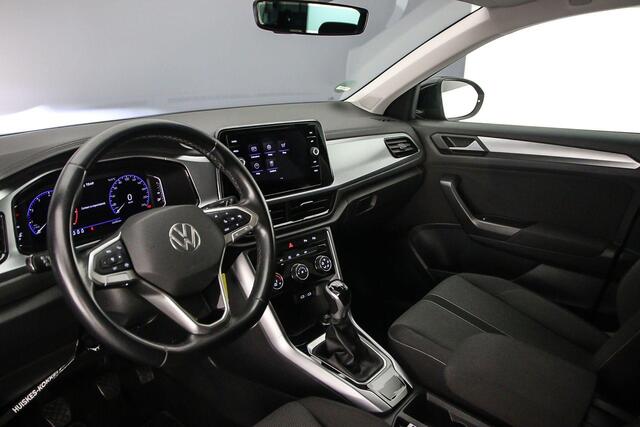Volkswagen T-Roc Life 1.0 TSI 110pk Adaptive cruise control, App connect, LED koplampen, Parkeersensoren, Airco, DAB, Rado, Bluetooth