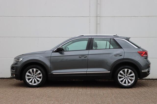 Volkswagen T-Roc 1.0 TSI Sport | Adaptive | Sensoren | Trekhaak