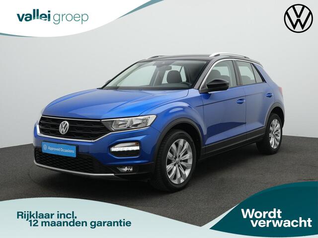 Volkswagen T-Roc 1.0 TSI 115 pk Style | Achteruitrijcamera | Stoelverwarming | Adaptive Cruise | Navigatie