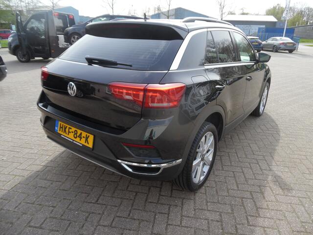 Volkswagen T-Roc 1.5 TSI Style Business