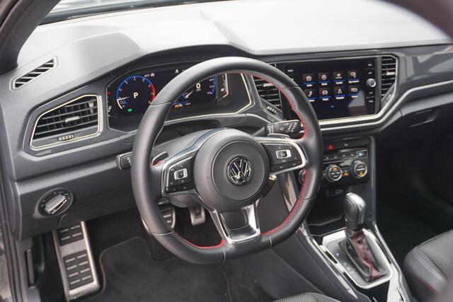 Volkswagen T-Roc 1.5 TSI Sport | LED | ACC | Camera