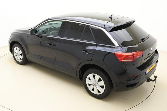 Volkswagen T-Roc 1.0 TSI Style | 115PK | Stoelverwarming | Parkeersensoren achter | Trekhaak | Climate Control | Bluetooth