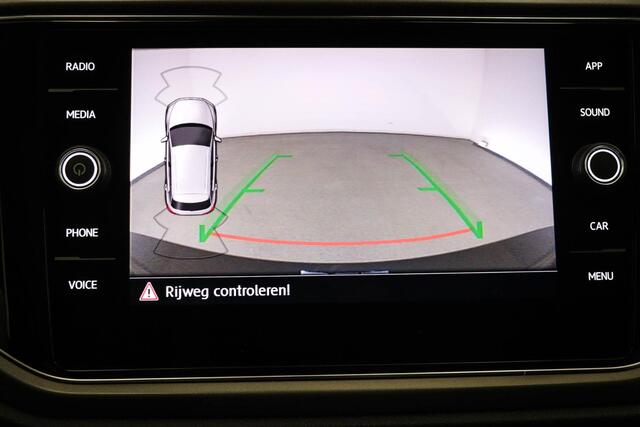 Volkswagen T-Roc 1.5 TSI Style Business | VIRTUAL COCKPIT | CLIMA | NAVIGATIE | CAMERA | 19"