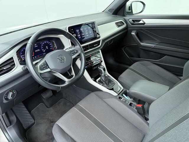 Volkswagen T-Roc Cabrio 1.5 TSI Style | 150 PK | Automaat | 19" LM velgen | Adaptive cruise control | Dodehoek detectie | Apple Carplay/Android Auto |