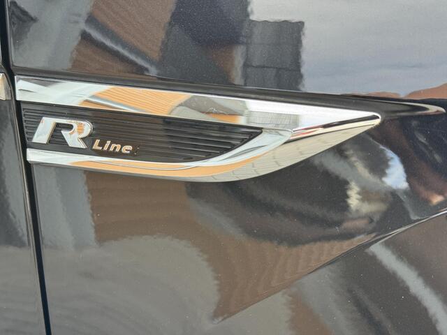 Volkswagen T-Roc 1.5 TSI Sport R Panodak,Carpl,Cam,Cruise,Pdc