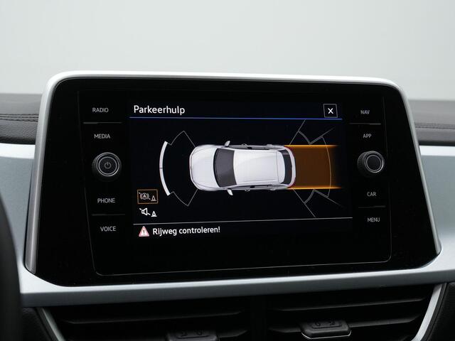 Volkswagen T-Roc 1.0 TSI 115 pk Life Goal Edition | Adaptive Cruise | Stoelverwarming | Navigatie | Side Assist | Carplay