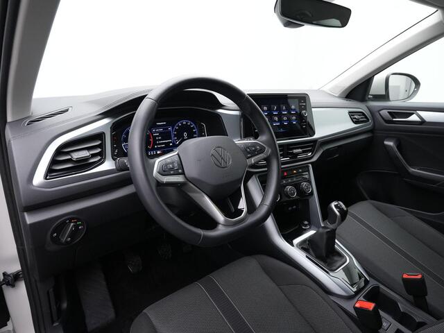 Volkswagen T-Roc 1.0 TSI 110 pk Life | Achteruitrijcamera | Adaptive Cruise | Digital Cockpit Pro