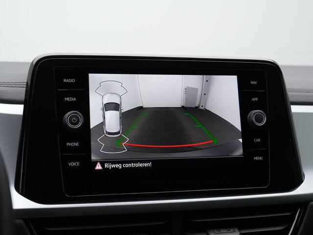 Volkswagen T-Roc 1.0 TSI 110 pk Life | Achteruitrijcamera | Adaptive Cruise | Digital Cockpit Pro