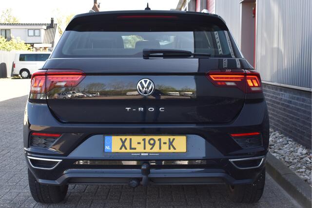 Volkswagen T-Roc 1.5 TSI R-line Virtual cockpit, Trekhaak, Adaptive cruise, Carplay, DAB, NAP