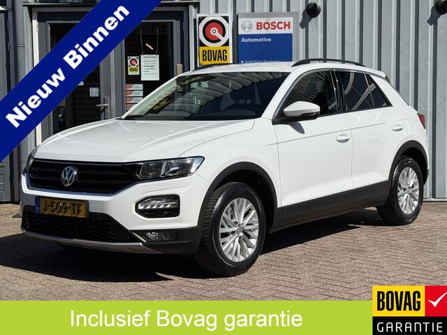 Volkswagen T-Roc 1.0 TSI Style | TREKHAAK | CAMERA | CARPLAY | STOEL/STUUR VERW. |