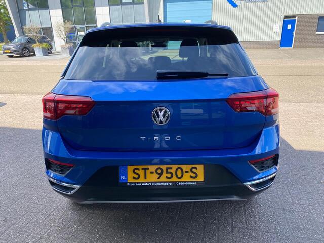 Volkswagen T-Roc 1.0 TSI 115pk Style | DAB+ | Apple / Android integratie