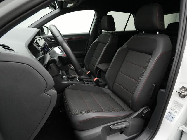 Volkswagen T-Roc 1.5 TSI 150 pk DSG Sport | Achteruitrijcamera | Adaptive Cruise | Elektrische achterklep | Navigatie