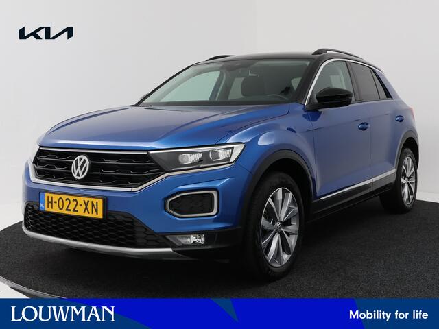 Volkswagen T-Roc 1.5 TSI Style | Trekhaak | Apple Carplay/Android Auto | 17"LM Velgen | Nederlandse Auto | NAP |