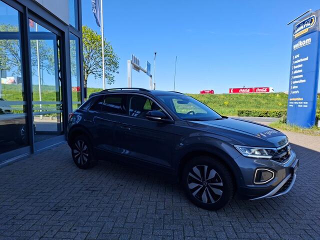Volkswagen T-Roc 1.0 TSI GOAL EDITION AIRCO NAVI PDC LMV STOELVW