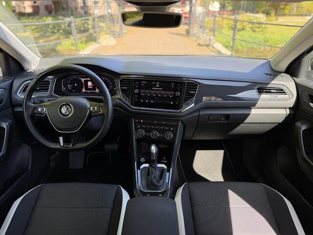 Volkswagen T-Roc 1.5 TSI Sport 150PK DSG | Camera | Adpative | DigiDash | Led |