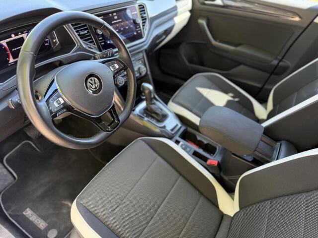 Volkswagen T-Roc 1.5 TSI Sport 150PK DSG | Camera | Adpative | DigiDash | Led |