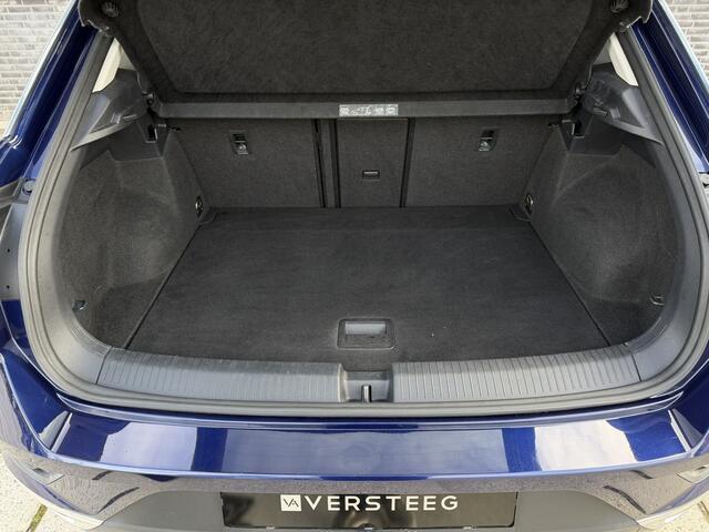Volkswagen T-Roc 1.5 TSI Sport LED | Trekhaak | Carplay | Camera | Virtual Cockpit | PDC