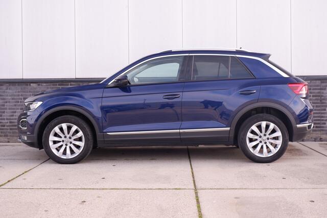 Volkswagen T-Roc 1.5 TSI Sport LED | Trekhaak | Carplay | Camera | Virtual Cockpit | PDC