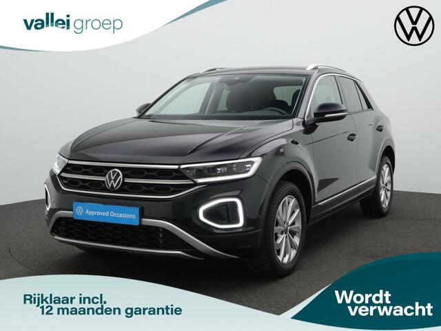 Volkswagen T-Roc 1.5 TSI 150 pk DSG Style | Trekhaak | Stoelverwarming | Navigatie | Massage