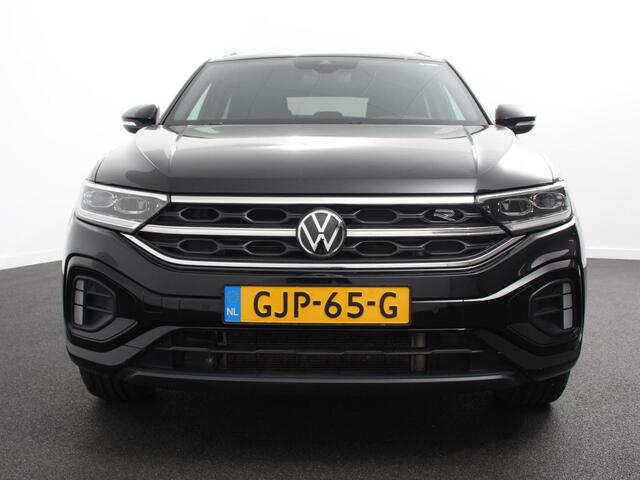 Volkswagen T-Roc 1.5 TSI 150pk DSG R-Line Navigatie Apple Carplay/Android Auto Parkeersensoren Camera Adaptive Cruise Control Elektrische achterklep Stoel- en stuurverwarming Climate Control Ledverlichting Virtual Cockpit