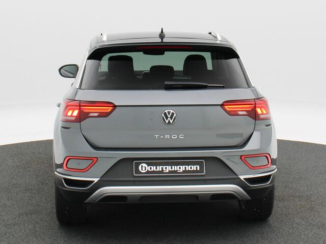 Volkswagen T-Roc 1.5 TSi 150 Pk Automaat Style | Camera | Adaptive Cruise | Stoelverwarming | CarPlay | navigatie | 17 Inch | 26.368 Km !!