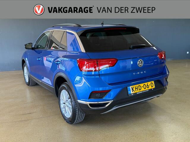 Volkswagen T-Roc 1.0 TSI Style Business | Sensoren | Navigatie