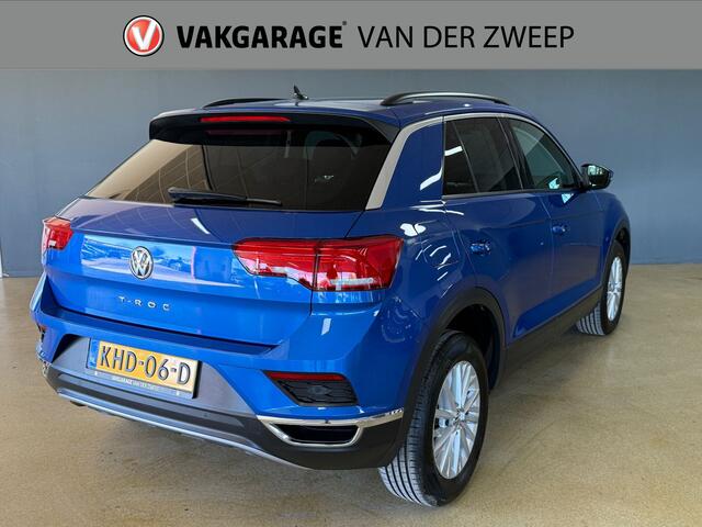 Volkswagen T-Roc 1.0 TSI Style Business | Sensoren | Navigatie