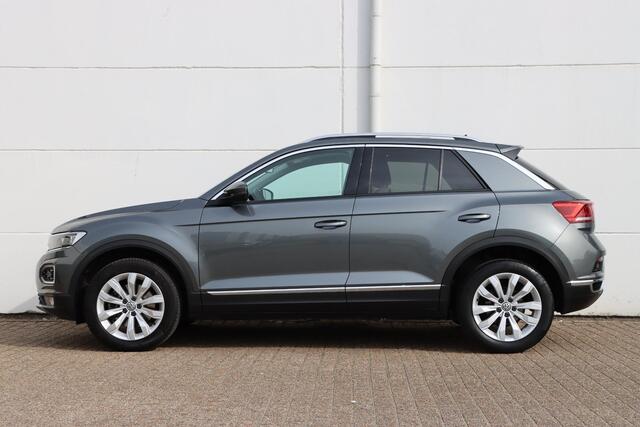 Volkswagen T-Roc 1.5 TSI Sport 150pk | Camera | Adaptive