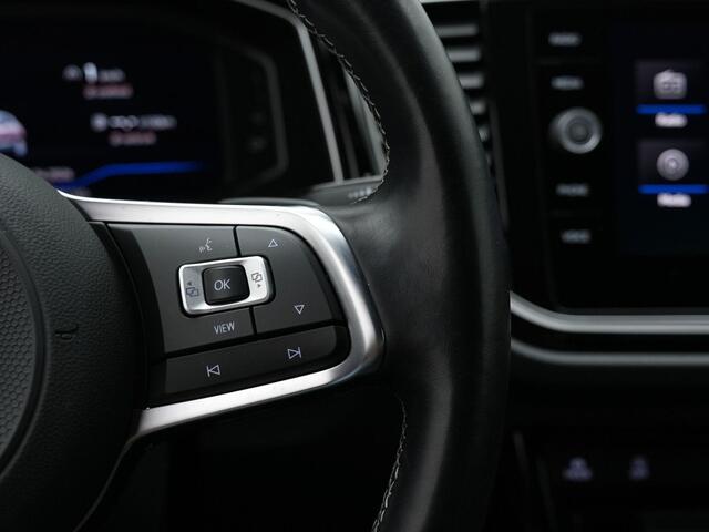 Volkswagen T-Roc 1.5 TSI 150 pk DSG Sport | Panoramadak | Achteruitrijcamera | Adaptive Cruise | Elektrische achterklep | Navigatie