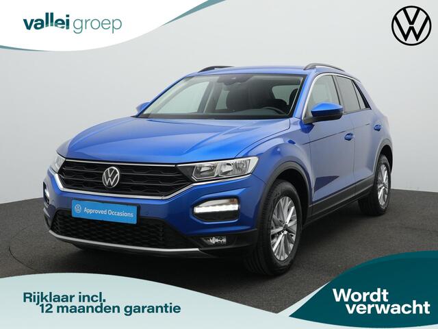 Volkswagen T-Roc 1.0 TSI 110 pk Style | Trekhaak | Adaptive Cruise | Navigatie | Parkeersensoren voor/achter | Carplay