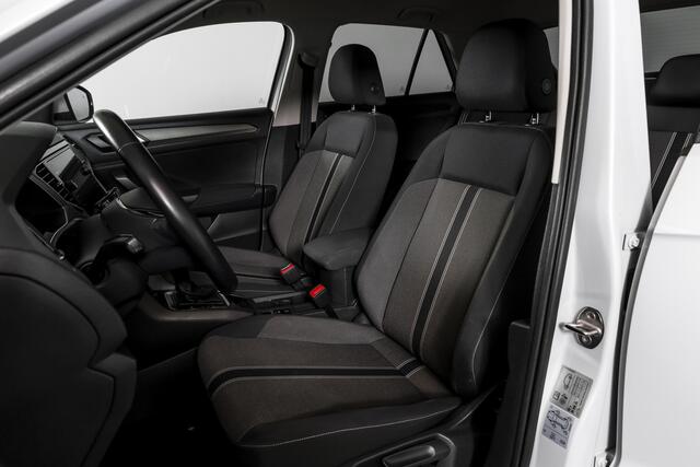 Volkswagen T-Roc 1.5 TSI 150 PK Style - Automaat | Adapt. Cruise | PDC | Camera | NAV+App. Connect | ECC | Afn. Trekhaak | LM 17" |