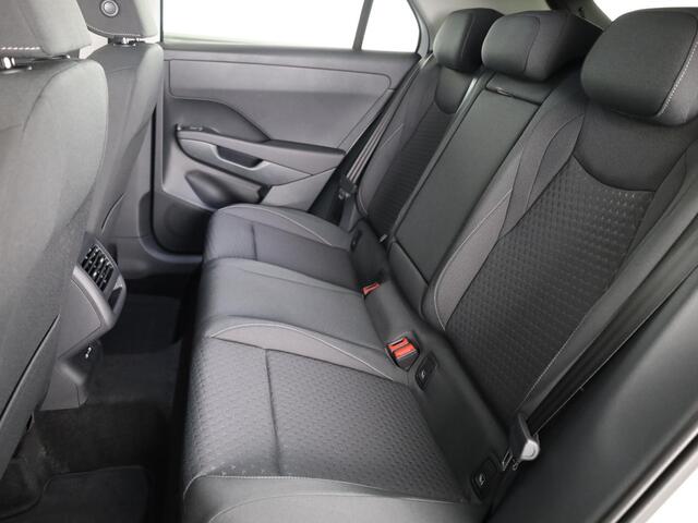 Volkswagen T-Roc Life First Edition 1.5 eTSI 85 kW / 116 PK SUV 7 v Achteruitrijcamera | Carplay