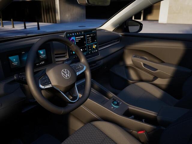 Volkswagen T-Roc Life First Edition 1.5 eTSI 85 kW / 116 PK SUV 7 v Achteruitrijcamera | Carplay