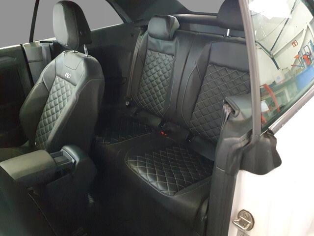 Volkswagen T-Roc Cabrio 1.5 TSI 150pk Automaat R-Line Black Style / Leer / Trekhaak / Alarm / Stoelverwarming / Wordt Verwacht
