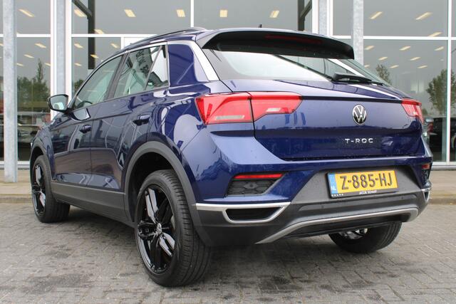 Volkswagen T-Roc 1.5 TSI 150PK Automaat Sport | Verw. Stoelen & Stuurwiel | Adapt. Cruise | Camera | DAB | Keyless | El. Achterklep |