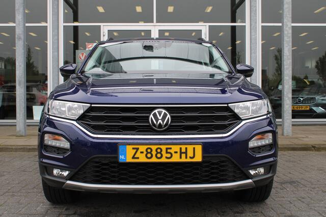 Volkswagen T-Roc 1.5 TSI 150PK Automaat Sport | Verw. Stoelen & Stuurwiel | Adapt. Cruise | Camera | DAB | Keyless | El. Achterklep |