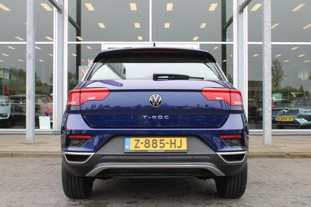 Volkswagen T-Roc 1.5 TSI 150PK Automaat Sport | Verw. Stoelen & Stuurwiel | Adapt. Cruise | Camera | DAB | Keyless | El. Achterklep |