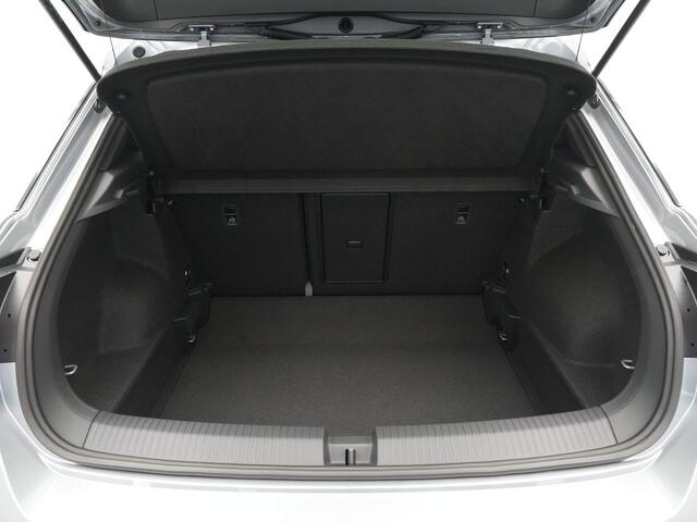 Volkswagen T-Roc 1.5 TSI R-Line Edition | IQ.Light | Panorma | Keyless | Full-Link