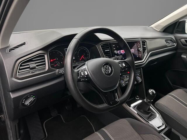 Volkswagen T-Roc Style 1.0 TSI 115pk Adaptive cruise control, Parkeersensoren, Airco, App connect, DAB, Radio, Bluetooth, LED dagrijverlichting