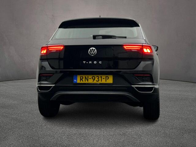 Volkswagen T-Roc Style 1.0 TSI 115pk Adaptive cruise control, Parkeersensoren, Airco, App connect, DAB, Radio, Bluetooth, LED dagrijverlichting