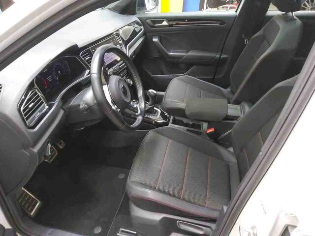 Volkswagen T-Roc 1.5 TSI 150pk Automaat Sport Black Style / Panoramadak / Camera / Adaptive Cruise