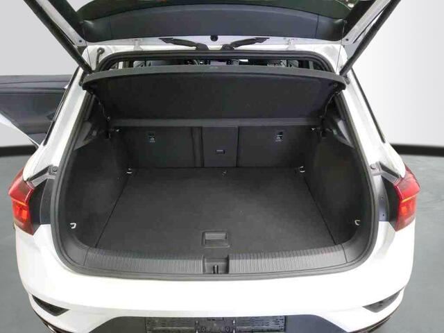 Volkswagen T-Roc 1.5 TSI 150pk Automaat Sport Black Style / Panoramadak / Camera / Adaptive Cruise