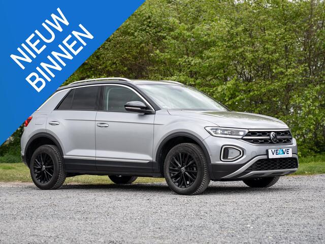 Volkswagen T-Roc 1.0 TSI Style // navigatie // pdc // stoelverwarming