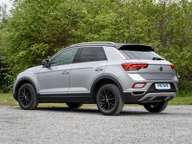 Volkswagen T-Roc 1.0 TSI Style // navigatie // pdc // stoelverwarming